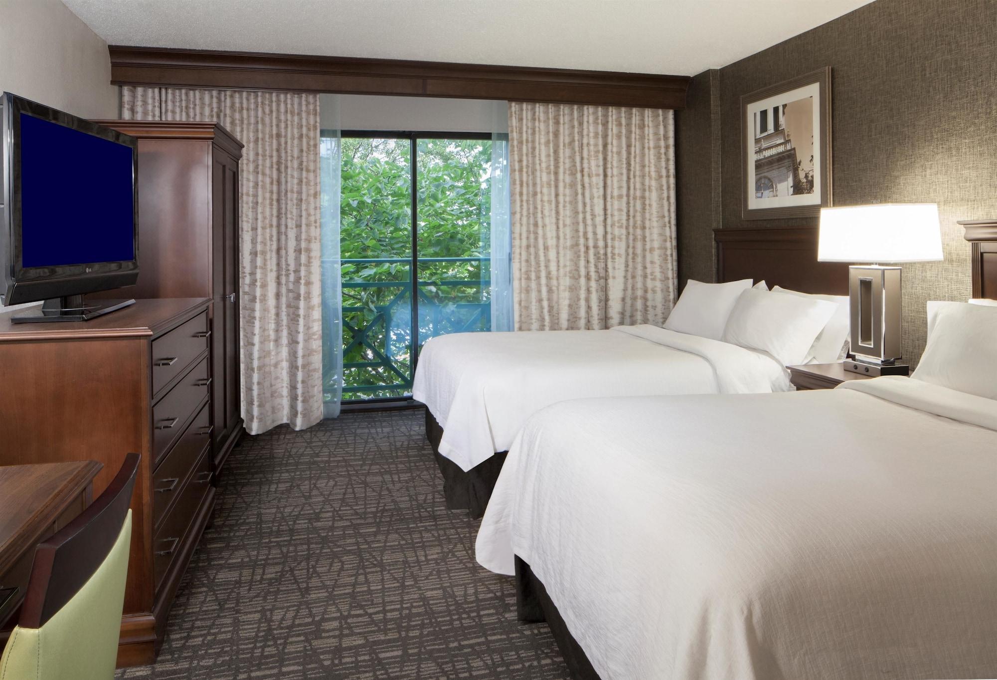 Embassy Suites By Hilton Philadelphia Airport Екстериор снимка