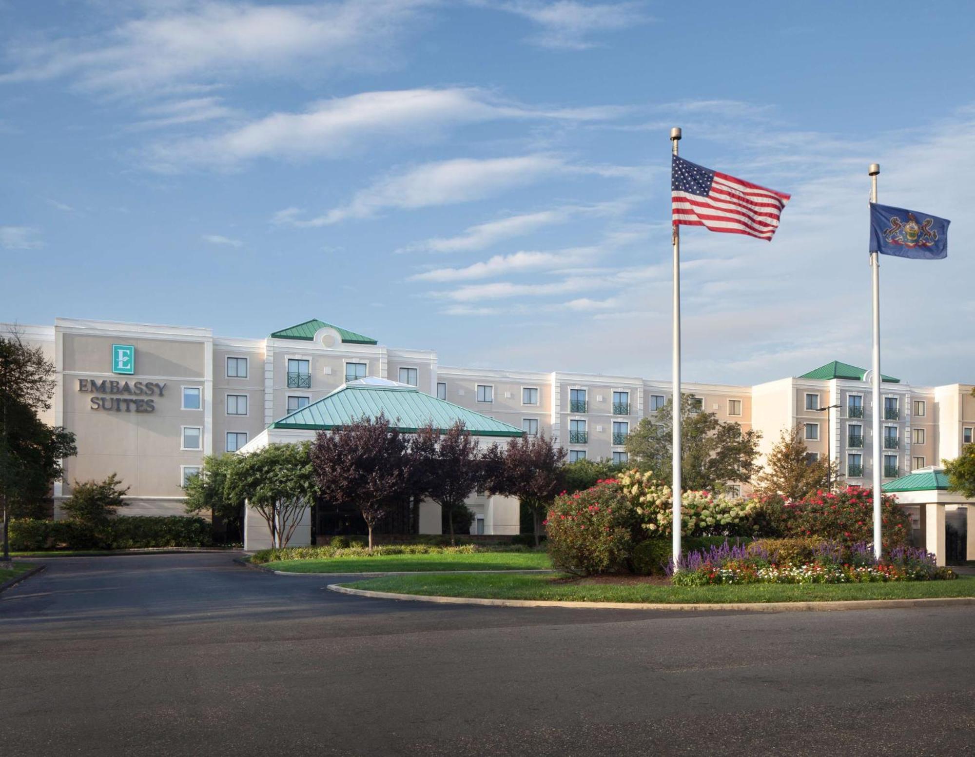 Embassy Suites By Hilton Philadelphia Airport Екстериор снимка