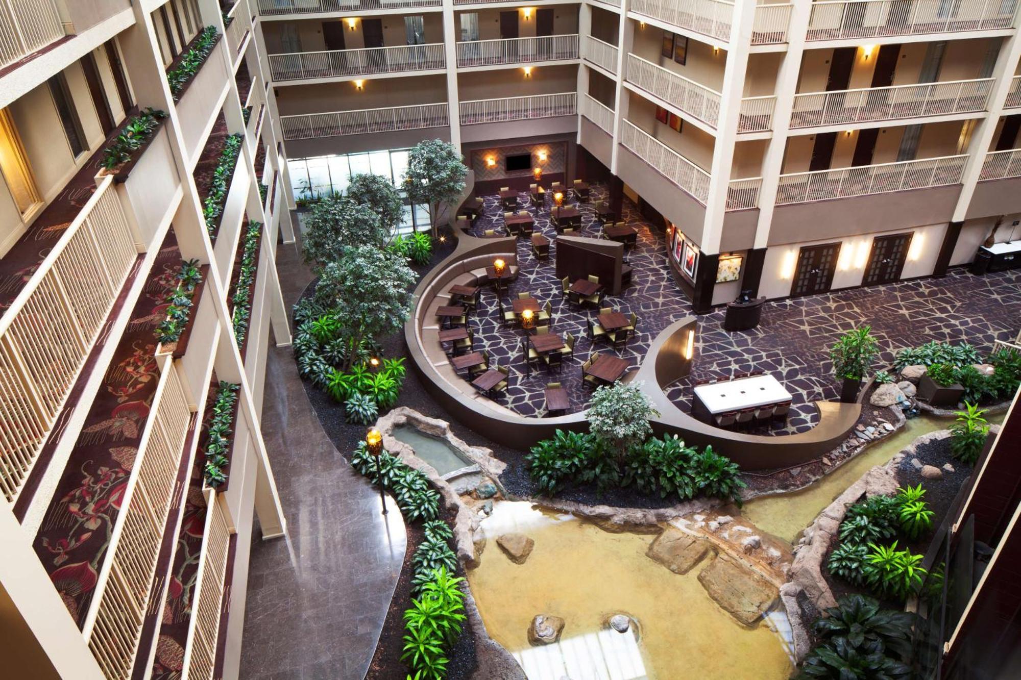 Embassy Suites By Hilton Philadelphia Airport Екстериор снимка
