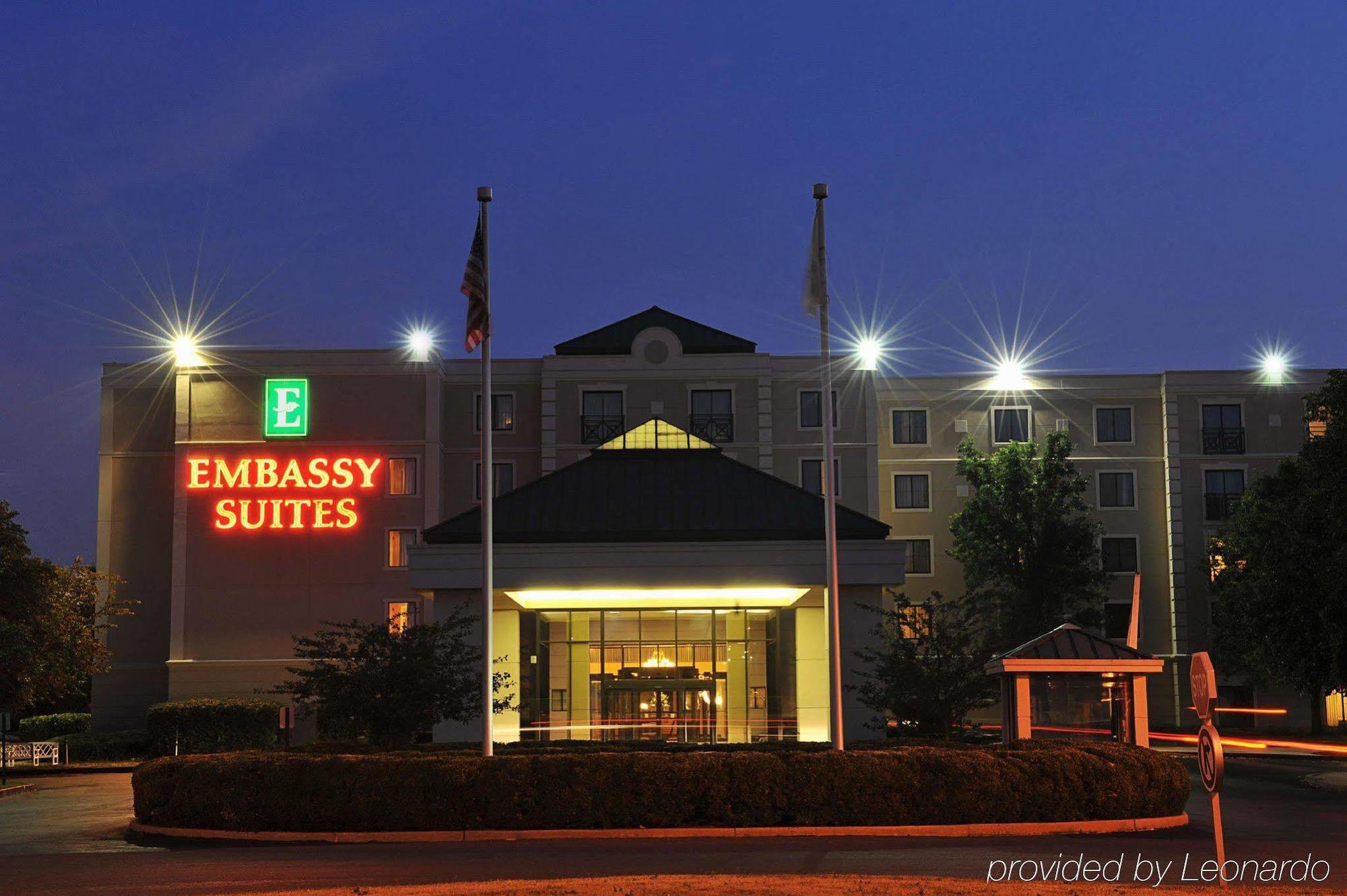 Embassy Suites By Hilton Philadelphia Airport Екстериор снимка