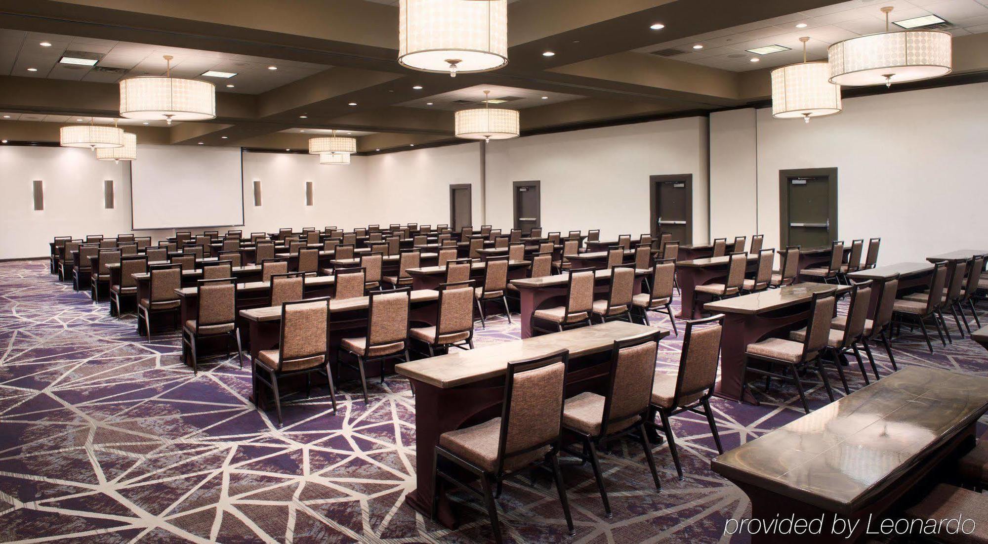 Embassy Suites By Hilton Philadelphia Airport Екстериор снимка