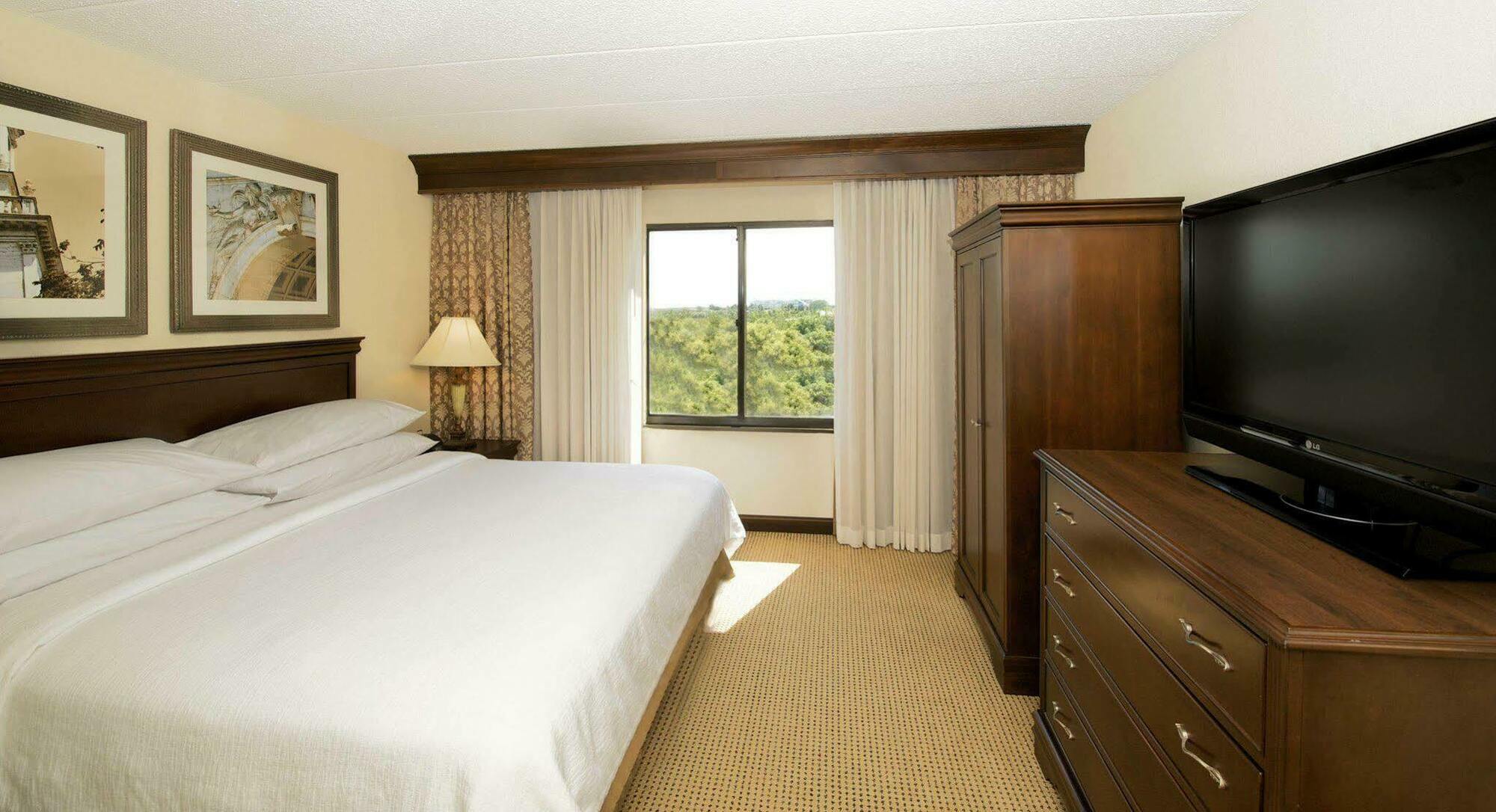 Embassy Suites By Hilton Philadelphia Airport Екстериор снимка